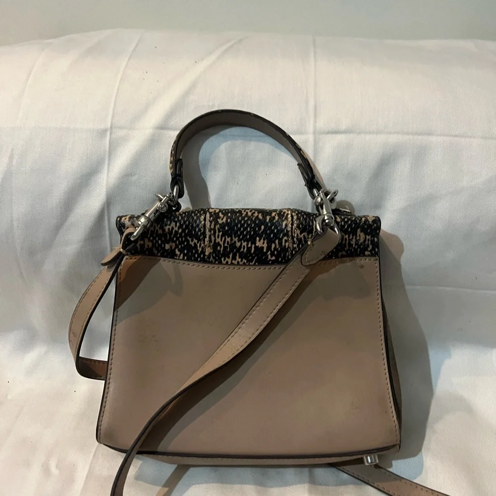 Coach crossbody - Picture 5 of 9